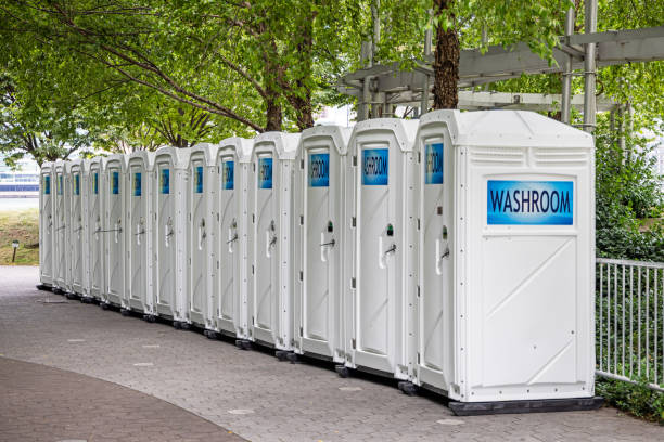 Best Portable bathroom rental  in Svis, IL